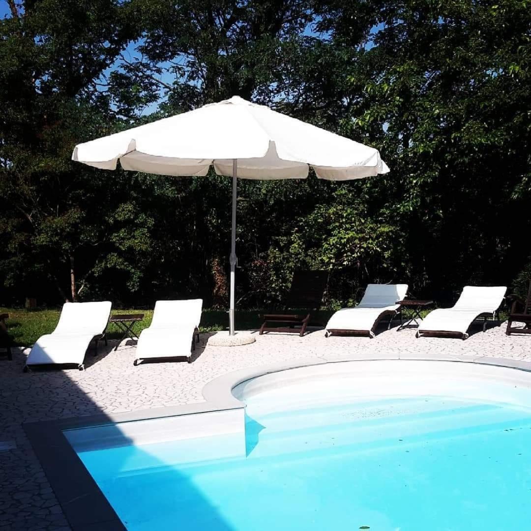 Agriturismo Casa Delle Rose Winery Ruttàrs 外观 照片