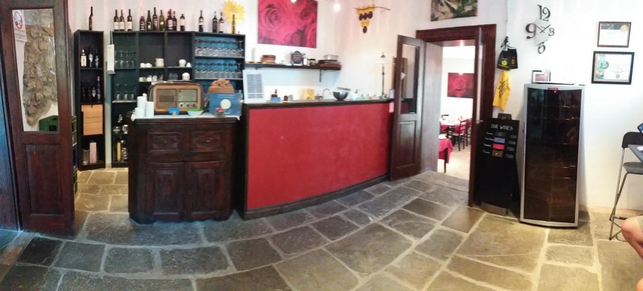 Agriturismo Casa Delle Rose Winery Ruttàrs 外观 照片