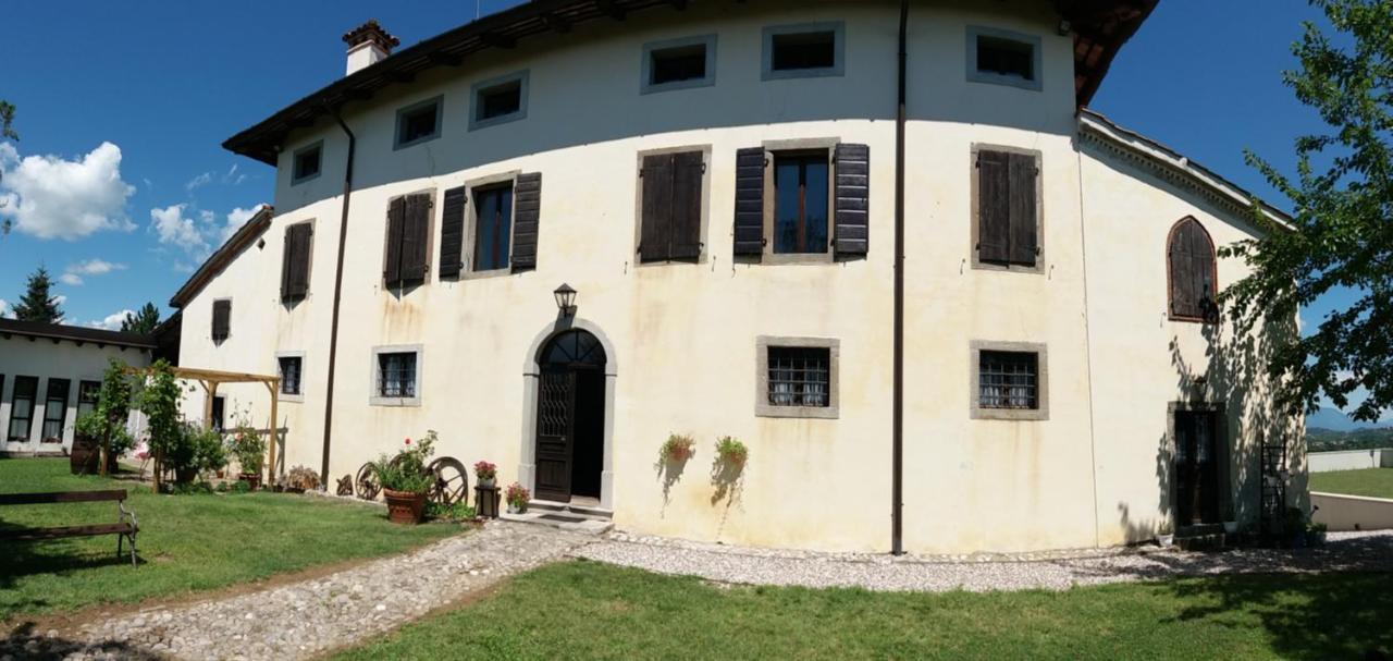 Agriturismo Casa Delle Rose Winery Ruttàrs 外观 照片